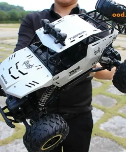 4 × 4 Rc Rock Crawler