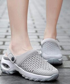 Arch Support keskmise kontsaga vabaaja sandaalid ja sussid